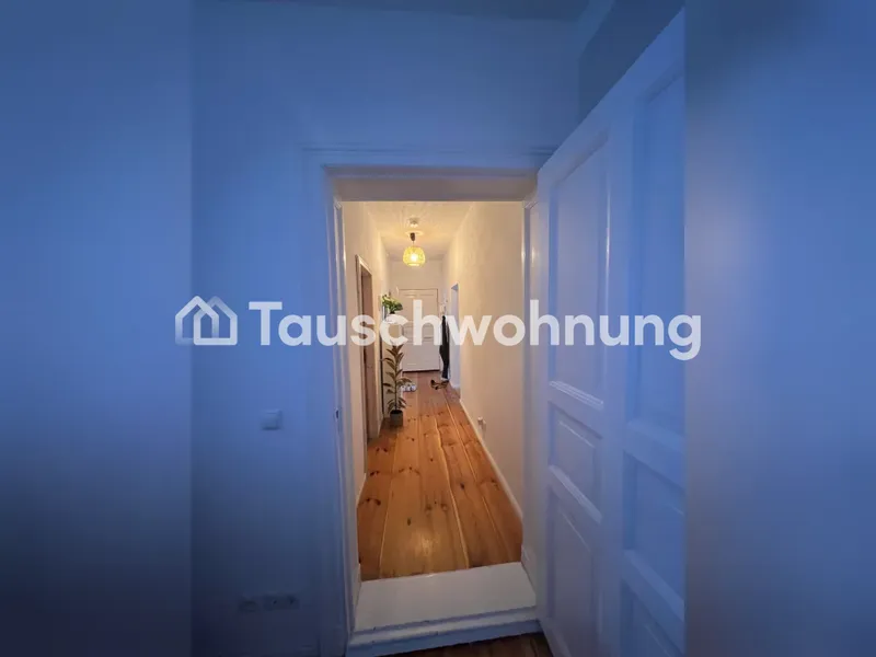 Tauschwohnung: Helle 2 Zimmer 65qm Altbauwohnung | Helmholtzplatz | 4 OG — photo 1